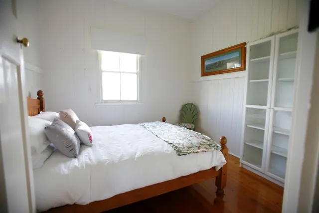The queen bedroom